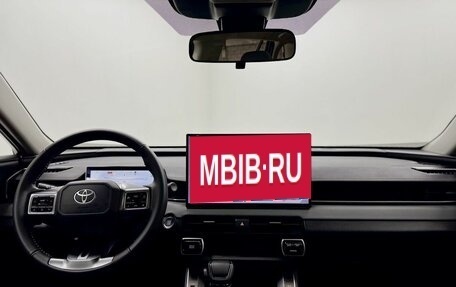 Toyota RAV4, 2026 год, 4 400 000 рублей, 18 фотография