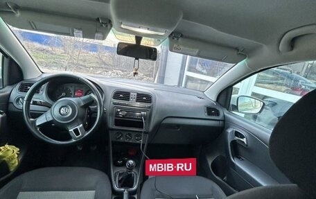 Volkswagen Polo VI (EU Market), 2012 год, 680 000 рублей, 11 фотография