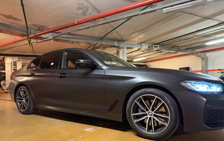 BMW 5 серия, 2020 год, 5 750 000 рублей, 3 фотография