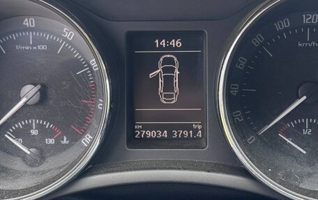 Skoda Superb III рестайлинг, 2012 год, 820 000 рублей, 6 фотография