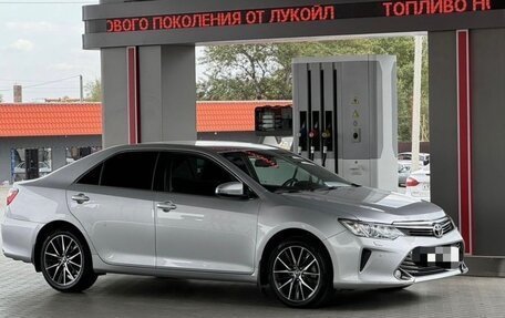 Toyota Camry, 2015 год, 2 100 000 рублей, 1 фотография