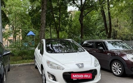 Peugeot 308 II, 2011 год, 500 000 рублей, 2 фотография