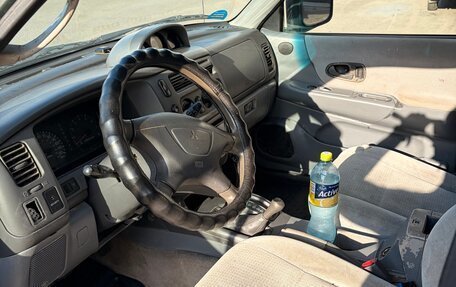 Mitsubishi Pajero Sport II рестайлинг, 2000 год, 650 000 рублей, 5 фотография