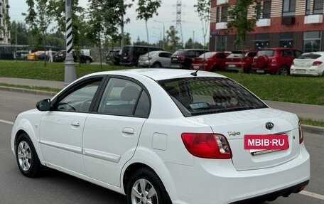 KIA Rio II, 2011 год, 645 000 рублей, 4 фотография