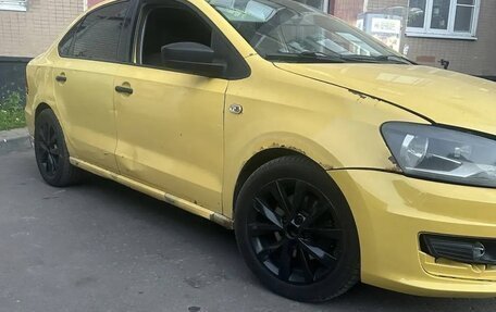 Volkswagen Polo VI (EU Market), 2018 год, 450 000 рублей, 5 фотография