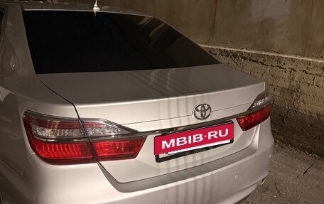 Toyota Camry, 2015 год, 2 100 000 рублей, 3 фотография
