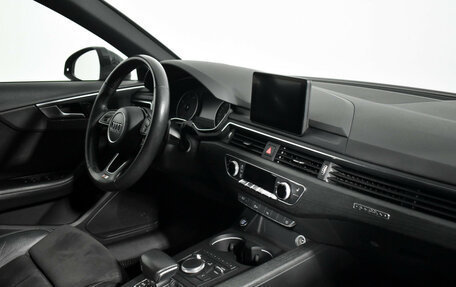 Audi A4, 2017 год, 2 800 000 рублей, 14 фотография