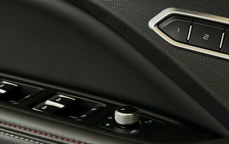 Geely Tugella FY11, 2022 год, 2 350 000 рублей, 11 фотография