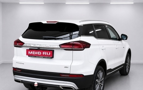 Geely Atlas, 2023 год, 1 850 000 рублей, 4 фотография