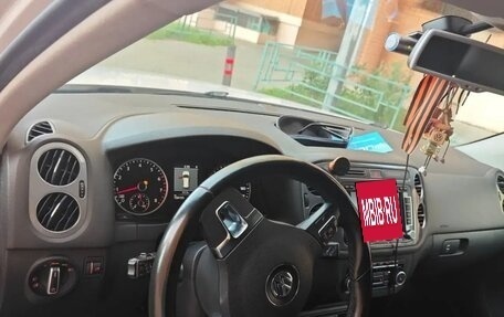 Volkswagen Tiguan I, 2011 год, 1 350 000 рублей, 4 фотография