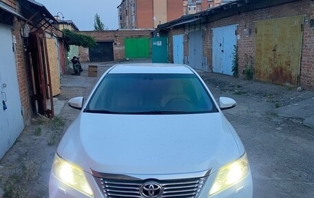Toyota Camry, 2012 год, 1 700 000 рублей, 1 фотография