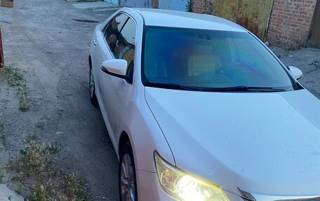 Toyota Camry, 2012 год, 1 700 000 рублей, 4 фотография