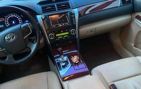 Toyota Camry, 2012 год, 1 700 000 рублей, 14 фотография