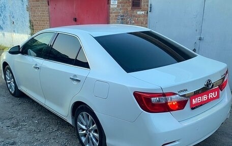 Toyota Camry, 2012 год, 1 700 000 рублей, 6 фотография