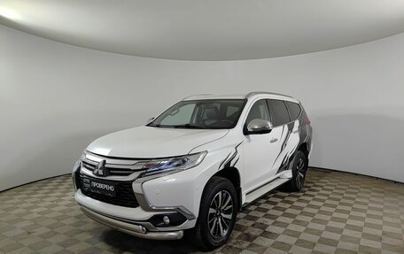 Mitsubishi Pajero Sport III рестайлинг, 2016 год, 3 000 000 рублей, 1 фотография