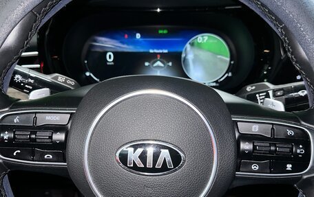 KIA K5, 2020 год, 2 998 000 рублей, 23 фотография