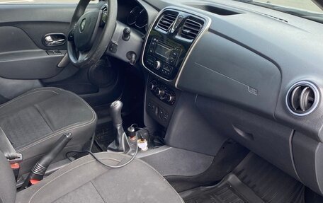 Renault Logan II, 2015 год, 430 000 рублей, 8 фотография
