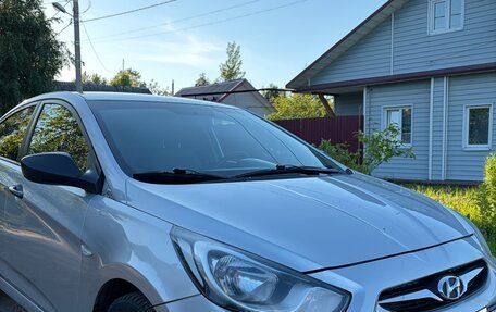 Hyundai Solaris II рестайлинг, 2013 год, 680 000 рублей, 9 фотография