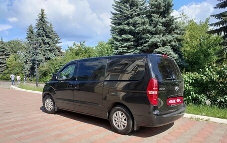 Hyundai H-1 II рестайлинг, 2018 год, 2 100 000 рублей, 2 фотография
