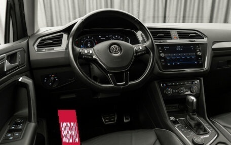 Volkswagen Tiguan II, 2020 год, 3 030 000 рублей, 7 фотография