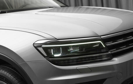 Volkswagen Tiguan II, 2020 год, 3 030 000 рублей, 29 фотография