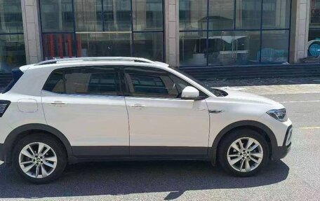 Volkswagen T-Cross I, 2021 год, 1 320 000 рублей, 6 фотография