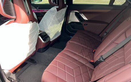 BMW 7 серия, 2025 год, 12 000 000 рублей, 11 фотография