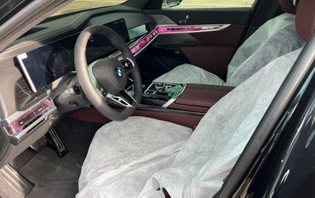 BMW 7 серия, 2025 год, 12 000 000 рублей, 8 фотография