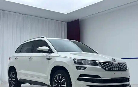 Skoda Karoq I, 2022 год, 1 700 666 рублей, 1 фотография