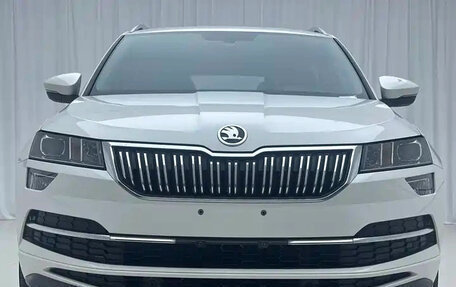 Skoda Karoq I, 2022 год, 1 700 666 рублей, 2 фотография
