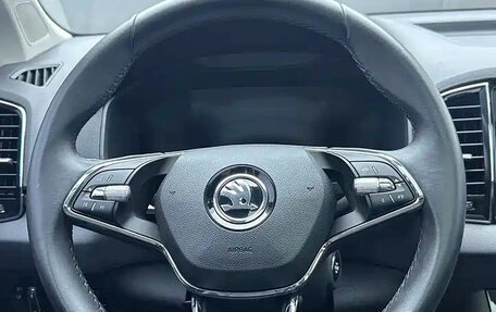 Skoda Karoq I, 2022 год, 1 700 666 рублей, 8 фотография