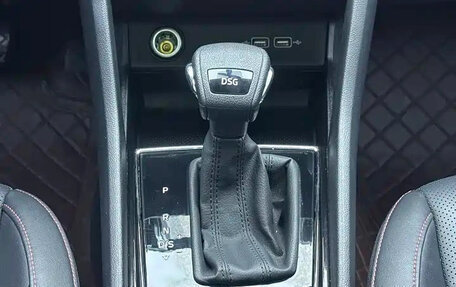 Skoda Karoq I, 2022 год, 1 700 666 рублей, 11 фотография