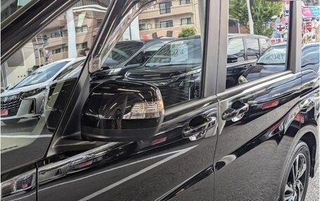 Honda Stepwgn IV, 2018 год, 1 359 100 рублей, 13 фотография