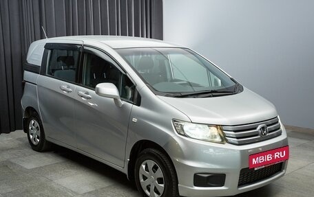 Honda Freed I, 2011 год, 950 000 рублей, 3 фотография