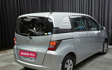Honda Freed I, 2011 год, 950 000 рублей, 4 фотография