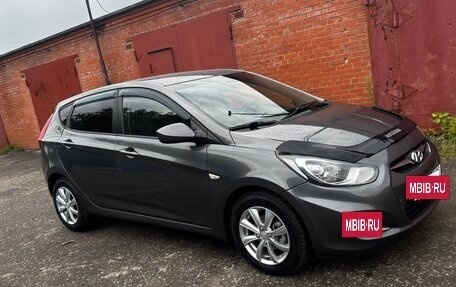 Hyundai Solaris II рестайлинг, 2011 год, 650 000 рублей, 4 фотография