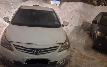 Hyundai Solaris II рестайлинг, 2016 год, 300 000 рублей, 2 фотография