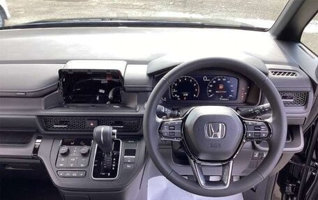 Honda Stepwgn, 2026 год, 2 299 100 рублей, 10 фотография