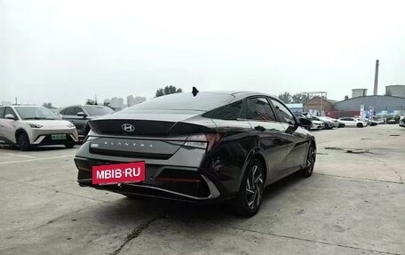 Hyundai Elantra, 2023 год, 1 380 000 рублей, 7 фотография