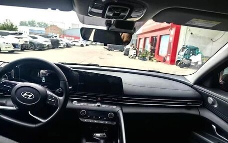 Hyundai Elantra, 2023 год, 1 380 000 рублей, 9 фотография