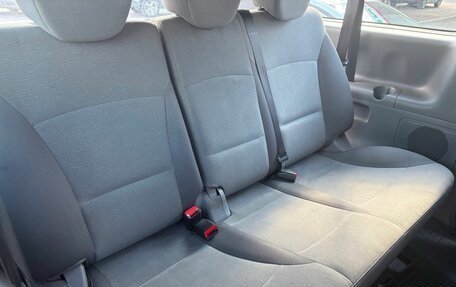 Hyundai H-1 II рестайлинг, 2011 год, 1 100 000 рублей, 17 фотография