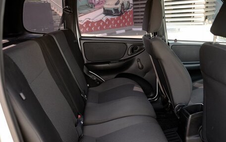 Chevrolet Niva I рестайлинг, 2018 год, 518 000 рублей, 8 фотография