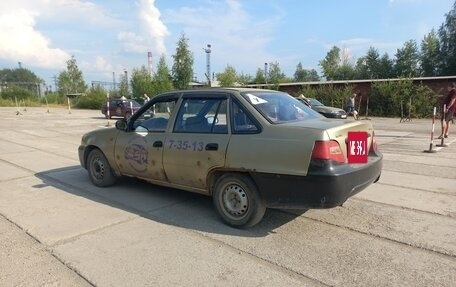 Daewoo Nexia I рестайлинг, 2011 год, 80 000 рублей, 3 фотография