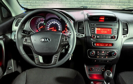 KIA Sorento II рестайлинг, 2014 год, 1 720 000 рублей, 15 фотография