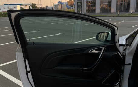 Opel Astra J, 2012 год, 750 000 рублей, 8 фотография