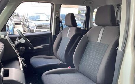 Toyota Roomy I, 2022 год, 930 300 рублей, 15 фотография
