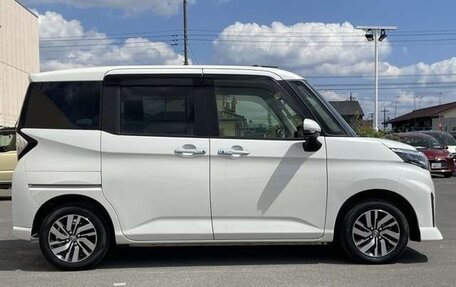 Toyota Roomy I, 2022 год, 930 300 рублей, 4 фотография