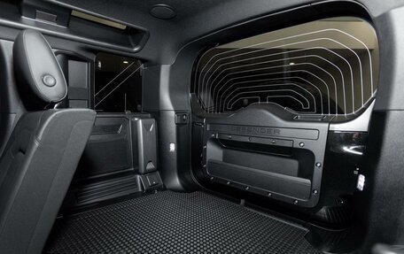Land Rover Defender II, 2025 год, 16 500 000 рублей, 12 фотография
