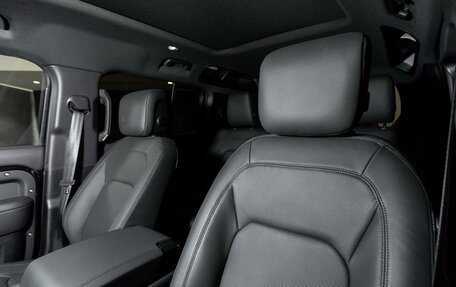 Land Rover Defender II, 2025 год, 16 500 000 рублей, 10 фотография