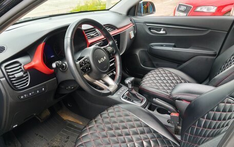 KIA Rio IV, 2021 год, 1 870 000 рублей, 3 фотография